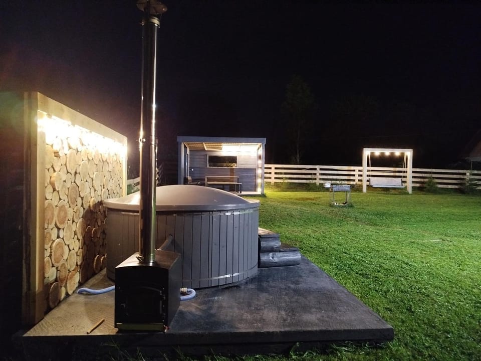 Night, BBQ facilities