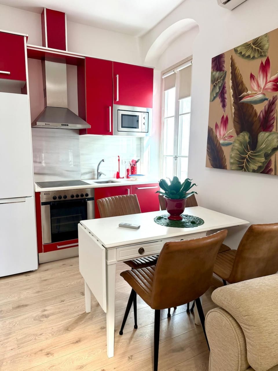 Kitchen or kitchenette, stove