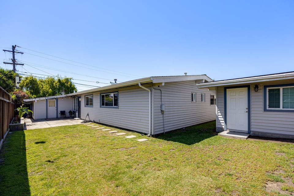 WFH-Friendly Retreat w/ Office Near Silicon Valley House in Hayward