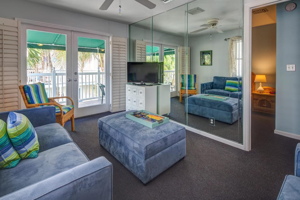 KW67FLR Shipyard Perch House in Key West