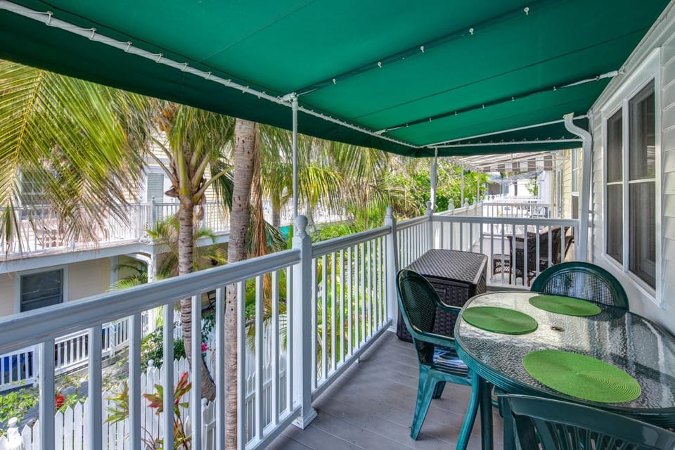 KW67FLR Shipyard Perch House in Key West