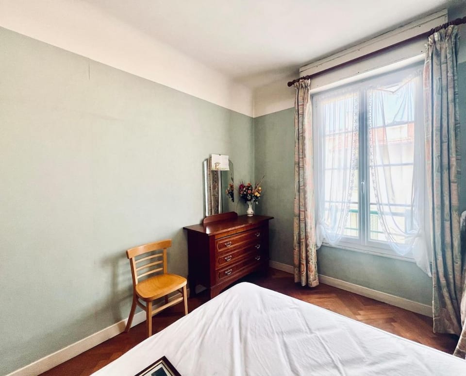 T2 proche gare, plein centre ville Antibes Apartment in Antibes
