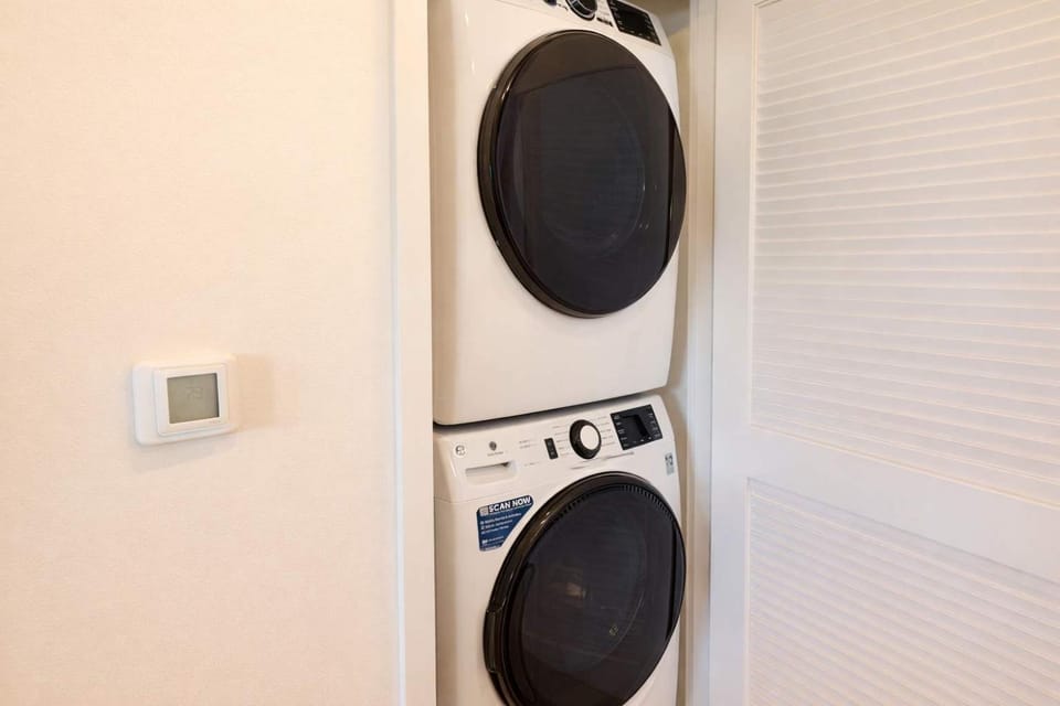 laundry, washing machine, dryer