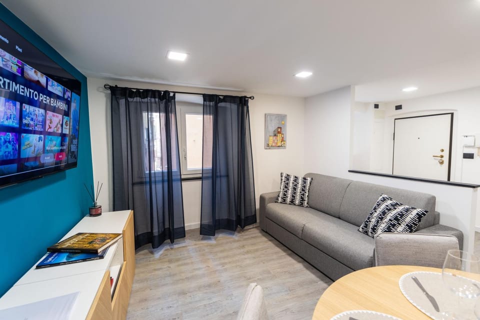 TV and multimedia, Living room, internet, air conditioner