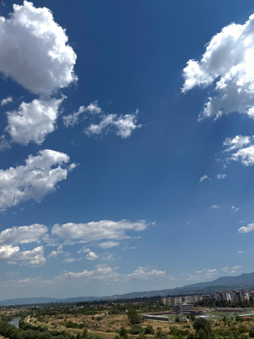 View (from property/room), Mountain view, River view