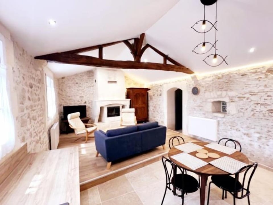 Gîte chaleureux proche Rochefort - 4 pers. - FR-1-879-2 House in Nouvelle-Aquitaine