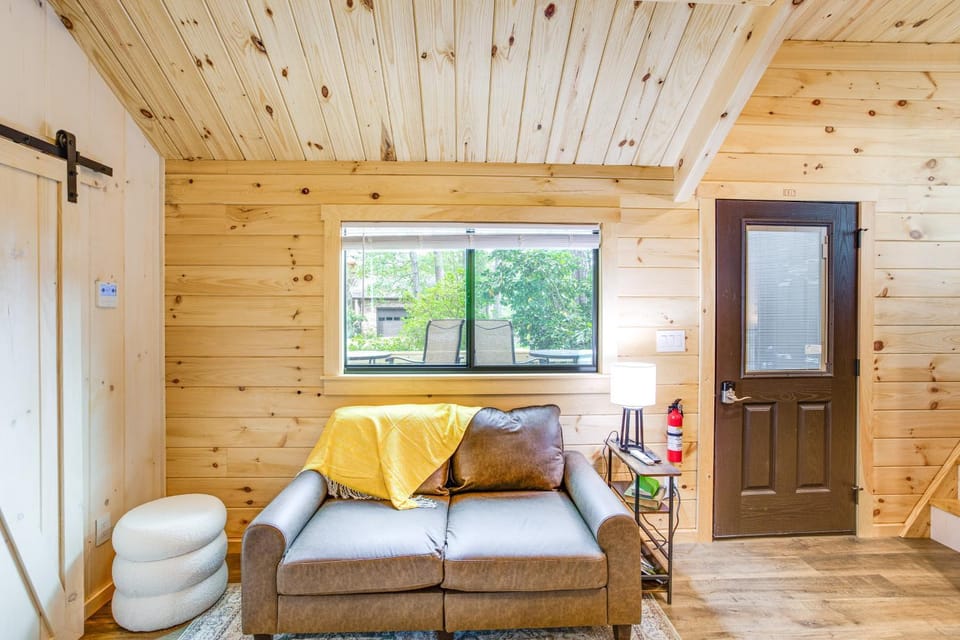 Bring Your Boat! Lake Murray Cabin w/ Private Dock Cabin in Leesville