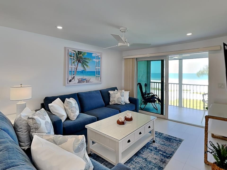 Balcony/Terrace, Living room, Sea view, furniture