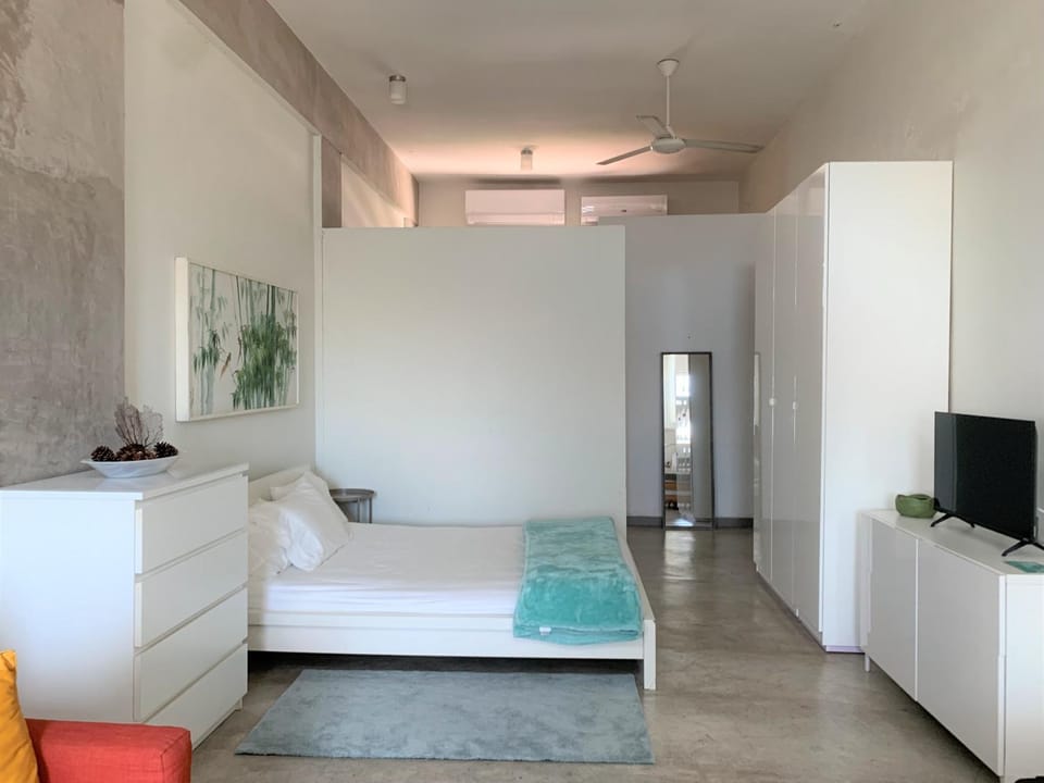 TV and multimedia, Bedroom