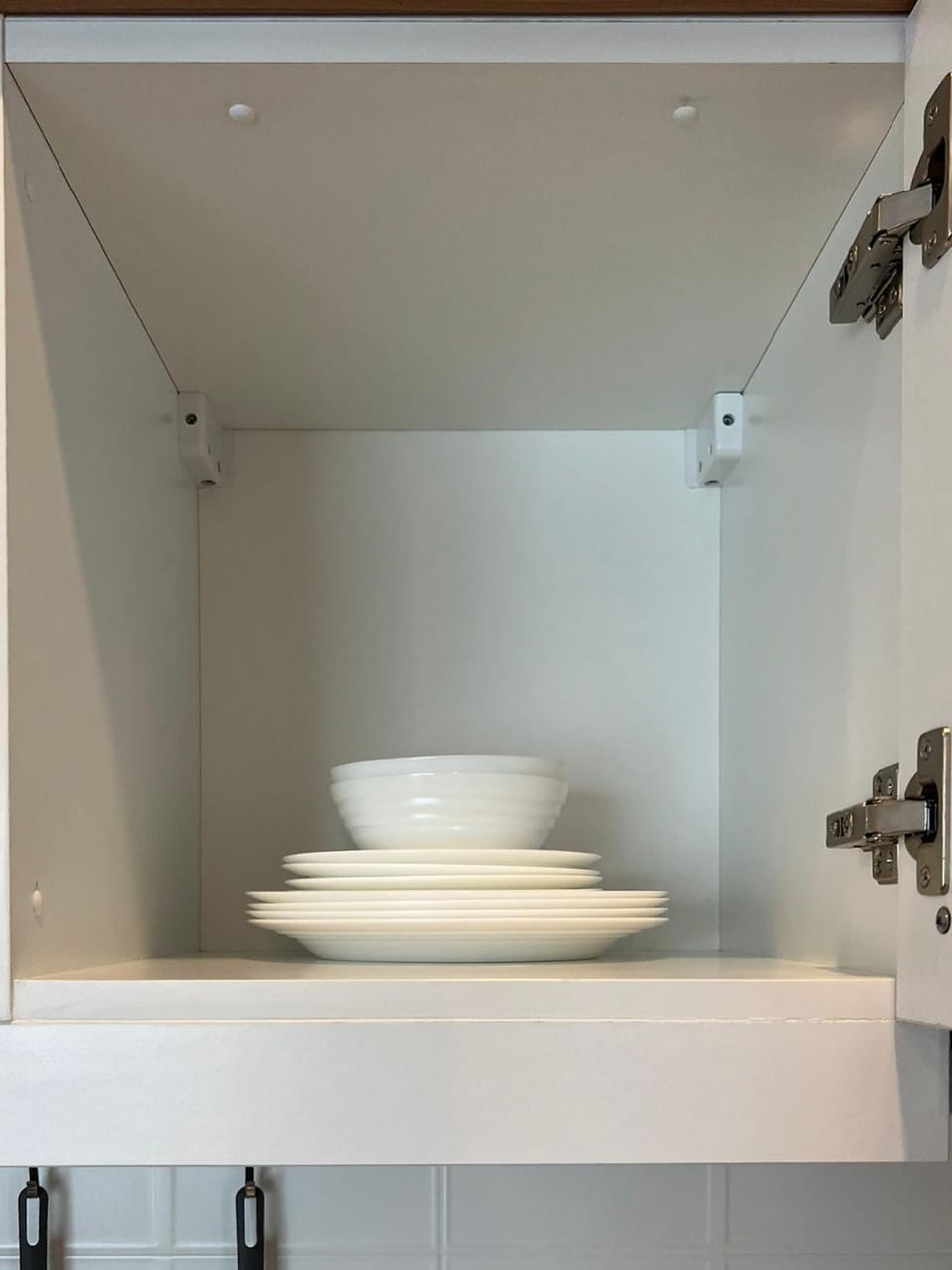 Kitchen or kitchenette, kitchen