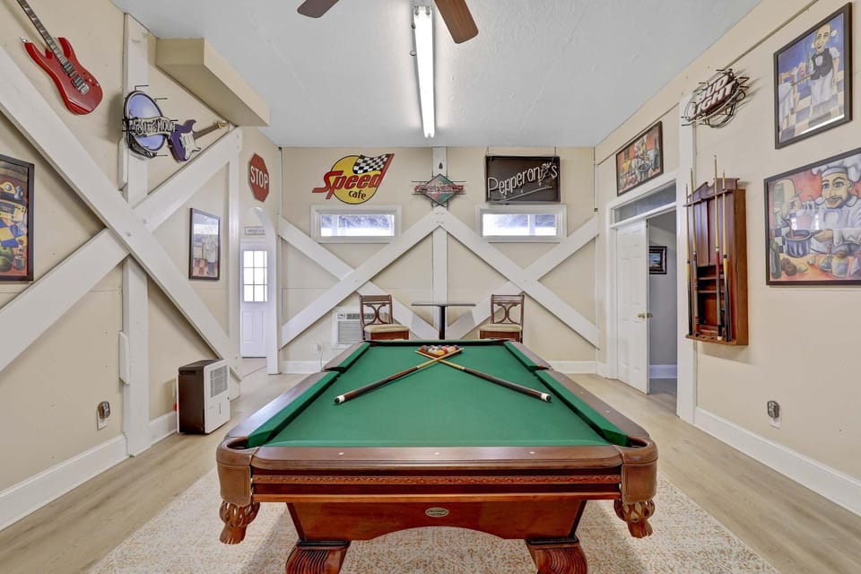 NEW 5BR Private Beach Fire Pit House in North Topsail Beach