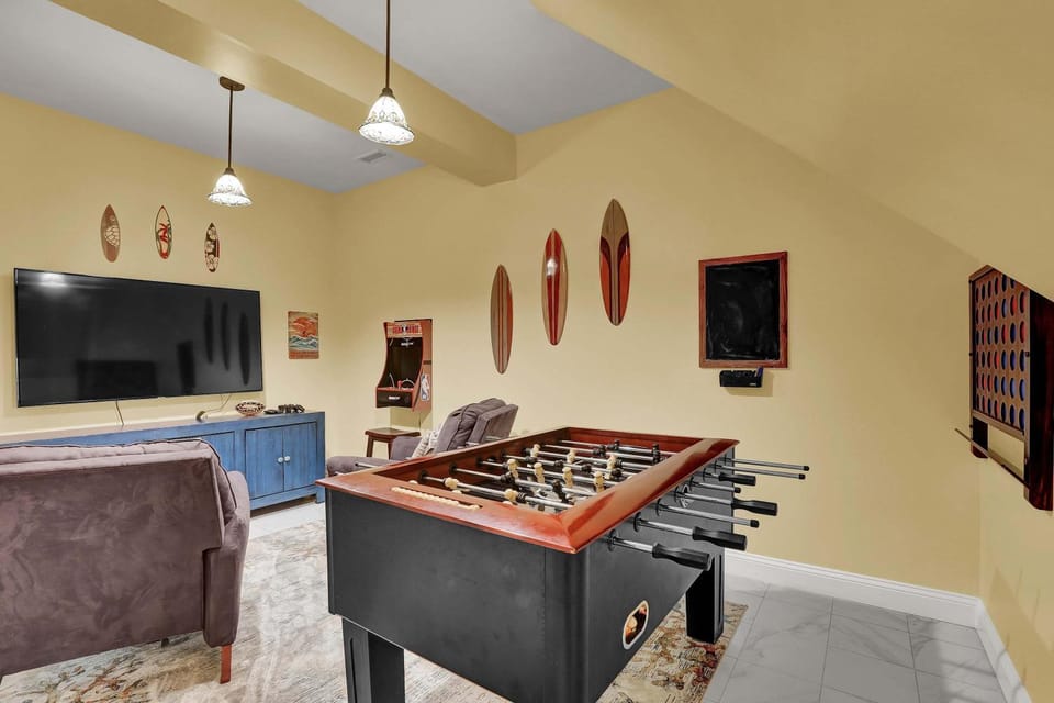 Pet Friendly Oceanfront 5BR with Views and Hot Tub House in North Topsail Beach