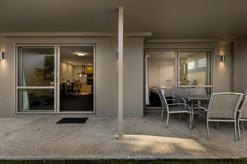 Patio, Balcony/Terrace, Dining area