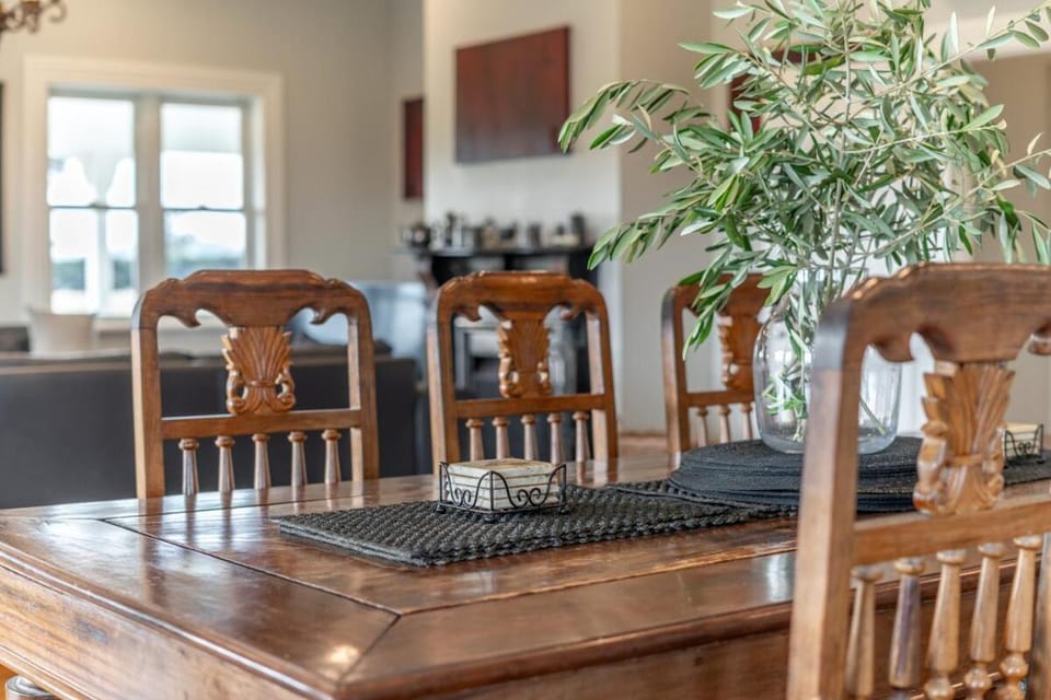Ferry Road Country Retreat House in Martinborough