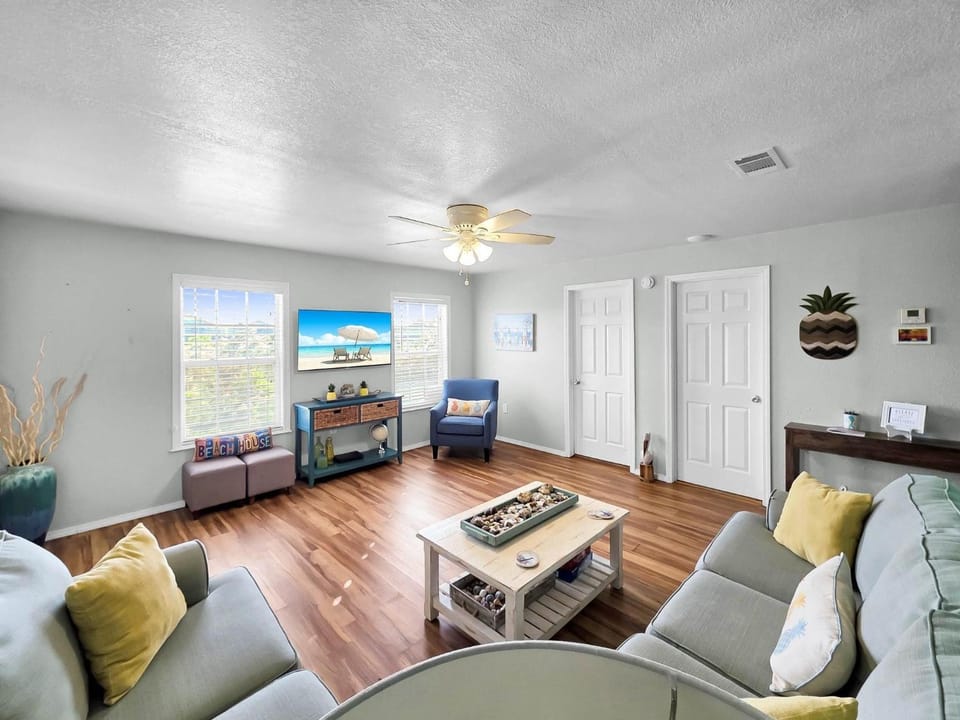 Sea Level home House in Bolivar Peninsula
