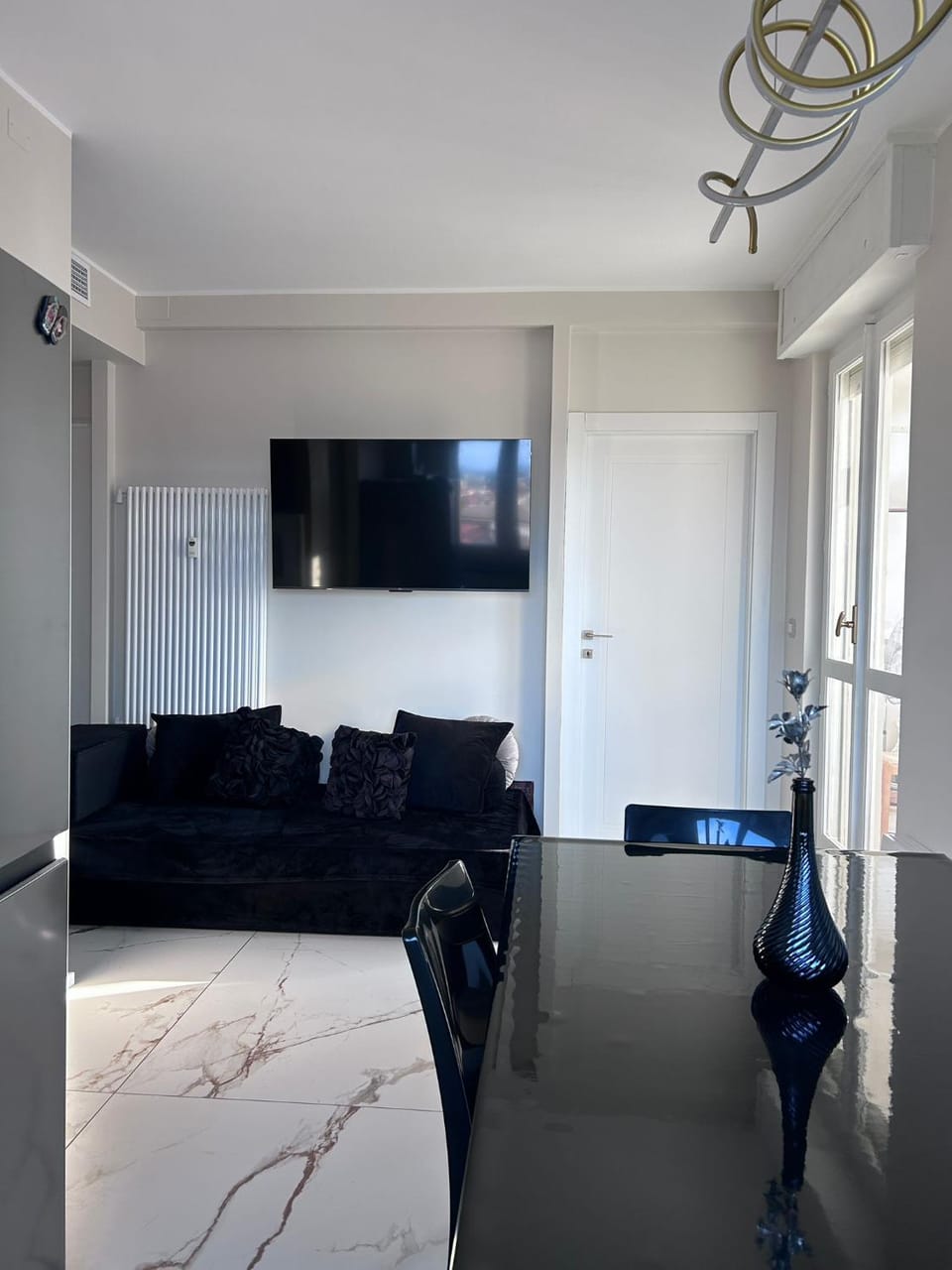 Communal lounge/ TV room, Dining area