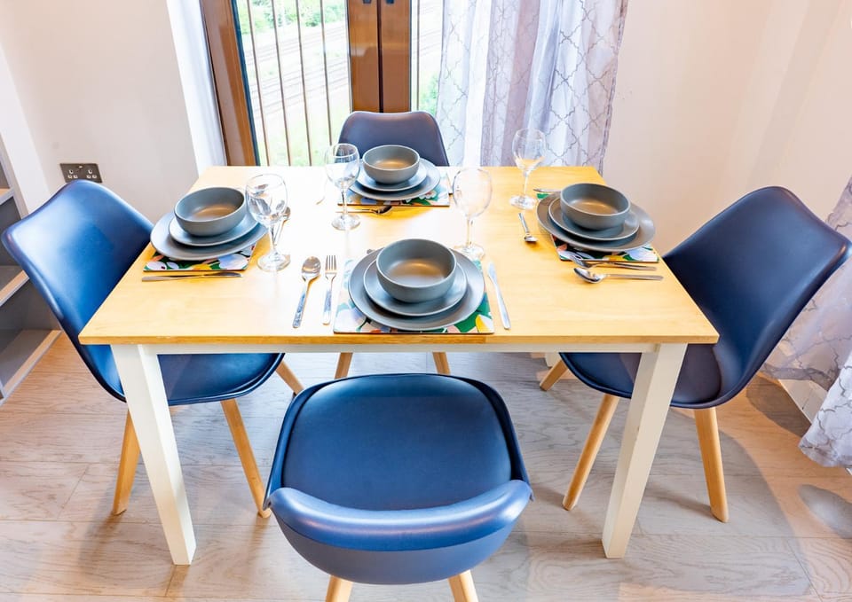 Skyline Luxe Two Bedroom Apartment Apartment in St Albans