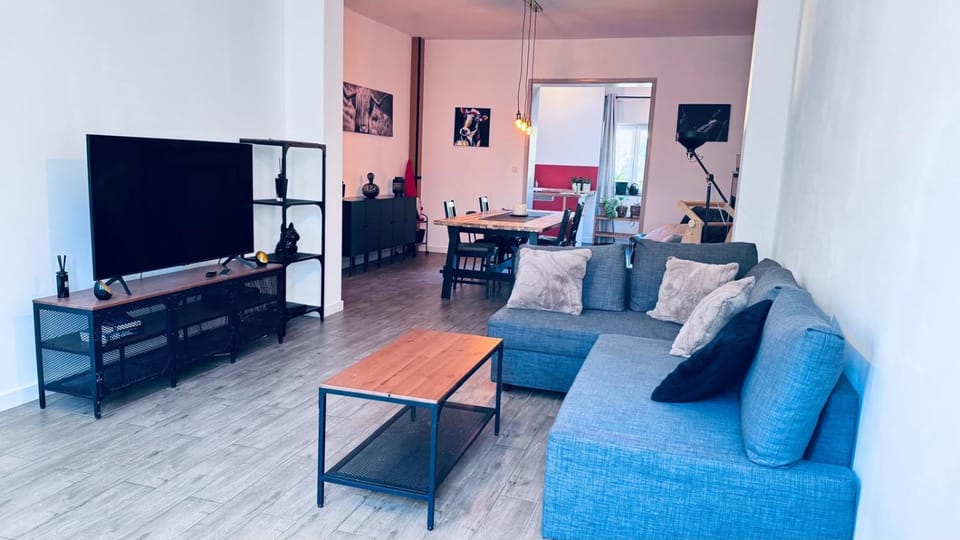 TV and multimedia, Living room