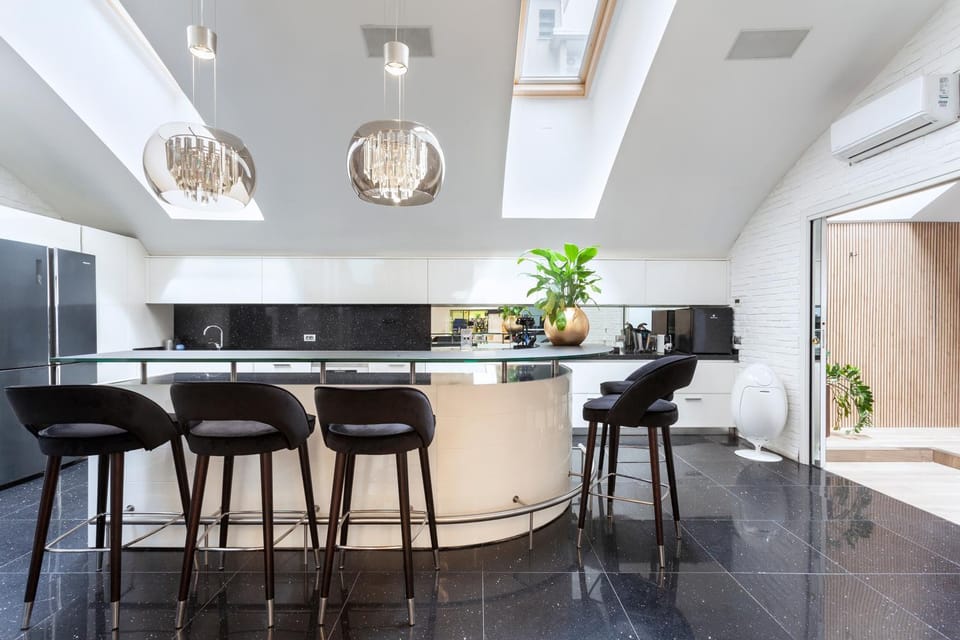 Pool & Billiard - Luxury Loft di 400mq con cinema Apartment in Milan