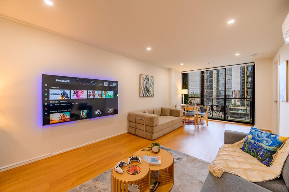 TV and multimedia, Living room, Seating area