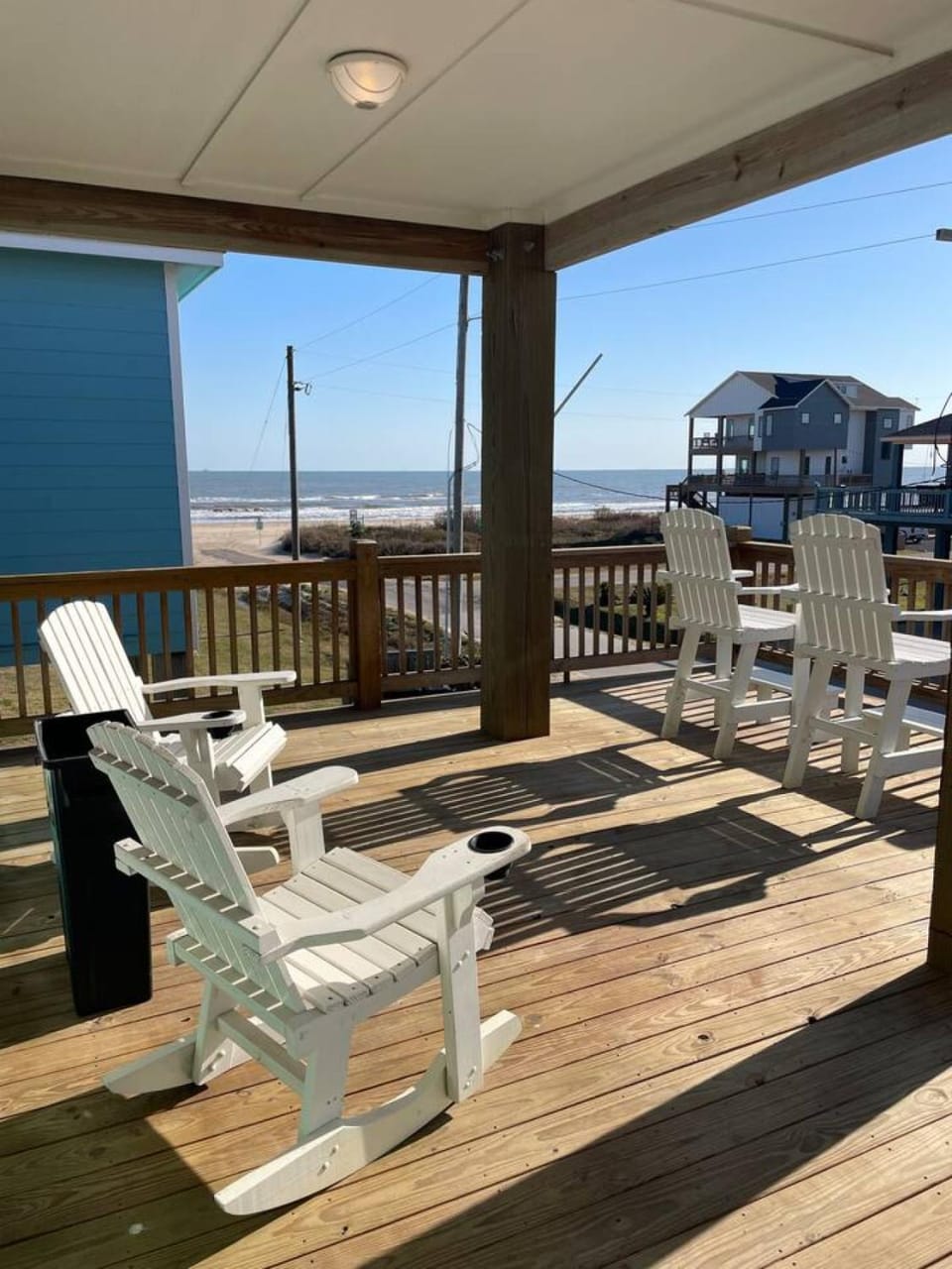 ChapShack Ocean View New Build Sleeps 9 Fenced Yard House in Bolivar Peninsula