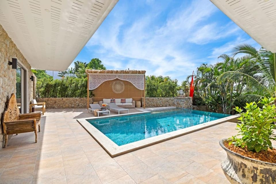 Family Pool Villa • 3BR • 5 Min to Maenam Beach House in Ko Samui