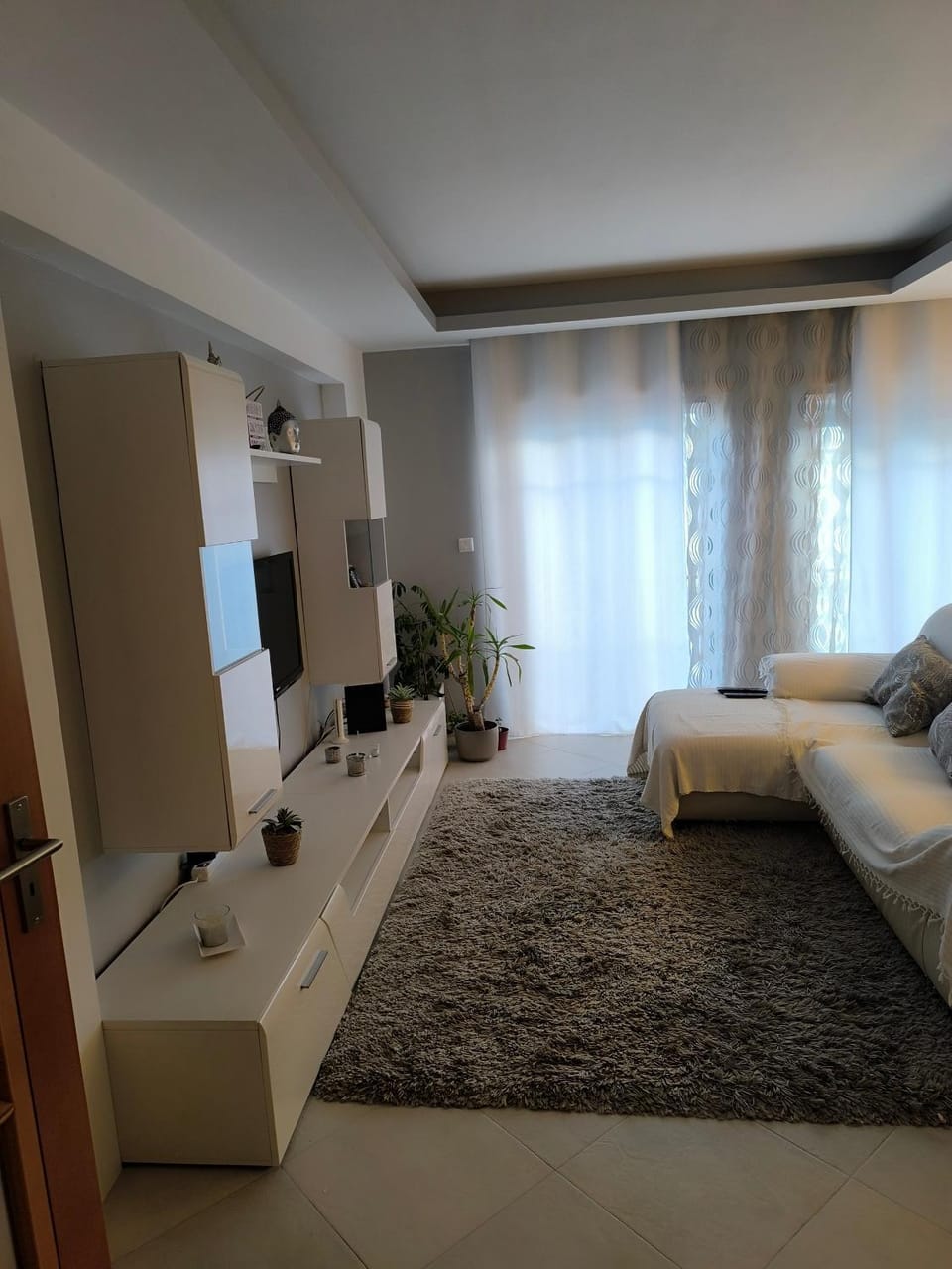 TV and multimedia, Living room, Seating area, internet