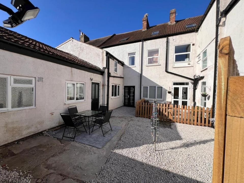 The Queen Street Retreat Withernsea Apartment in Withernsea