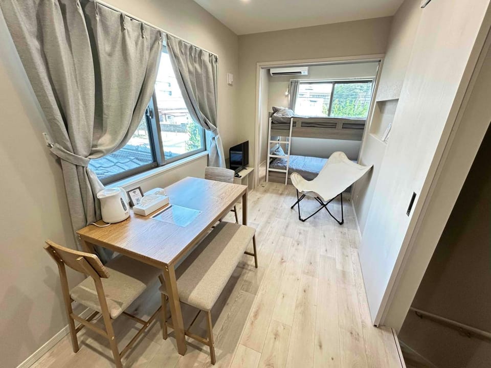 A棟 新築 福井駅徒歩20分 民泊 eclat エクラ 松本A Apartment in Japan