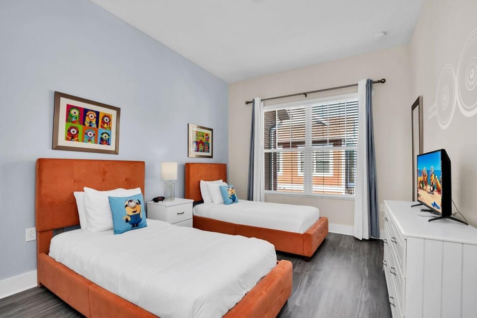 Bed, Bedroom