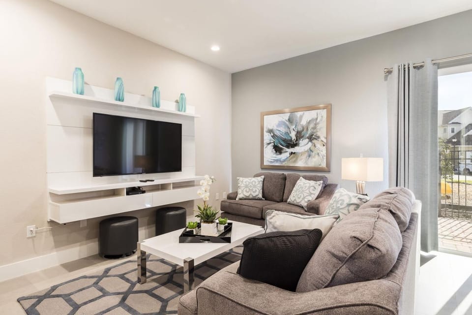 TV and multimedia, Living room, Seating area