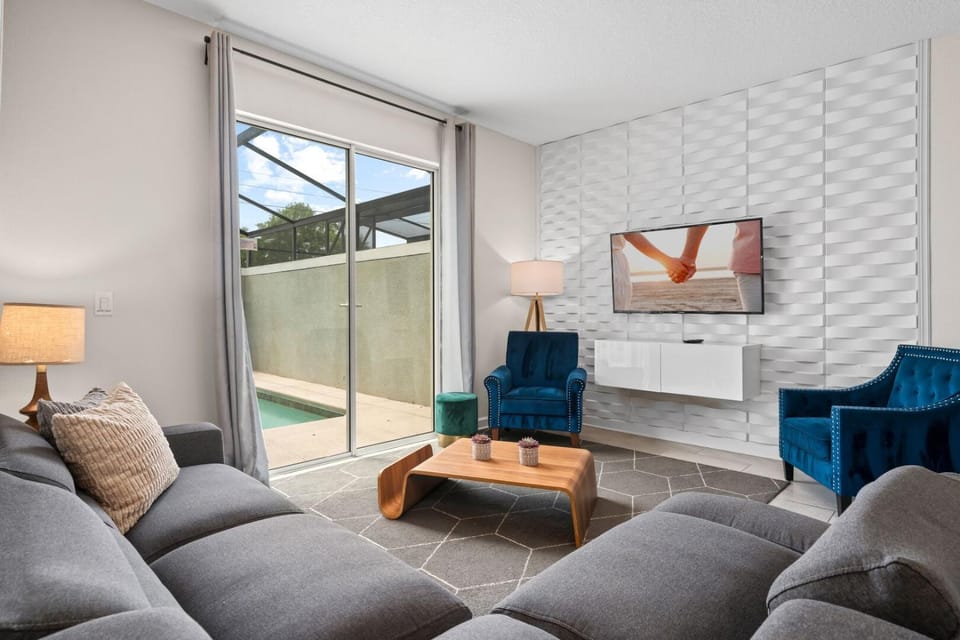 TV and multimedia, Living room, Seating area