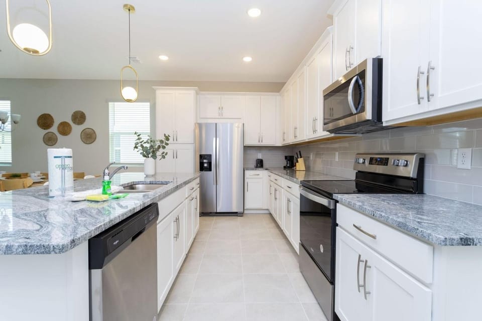 Kitchen or kitchenette, kitchen