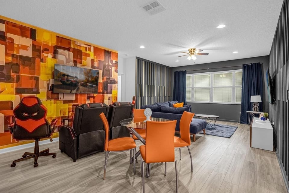 TV and multimedia, Living room, Seating area