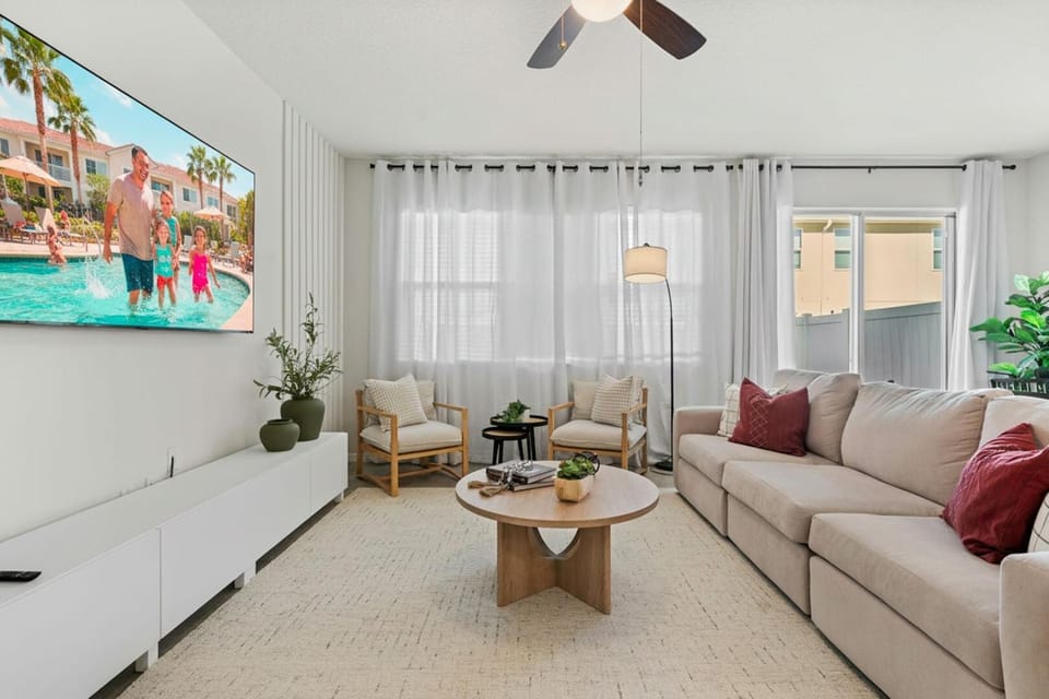 TV and multimedia, Living room, Seating area