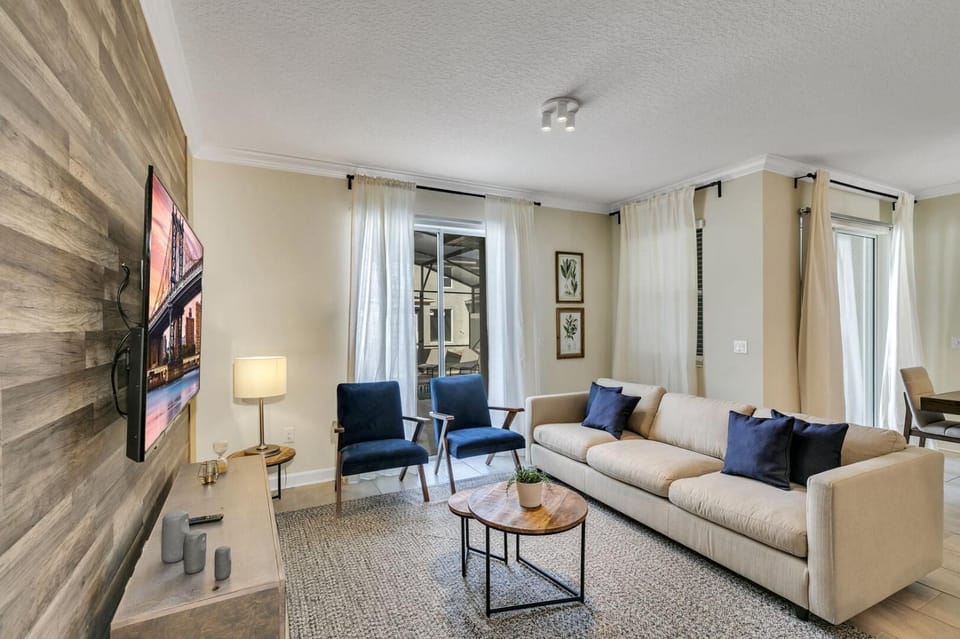 TV and multimedia, Living room, Seating area