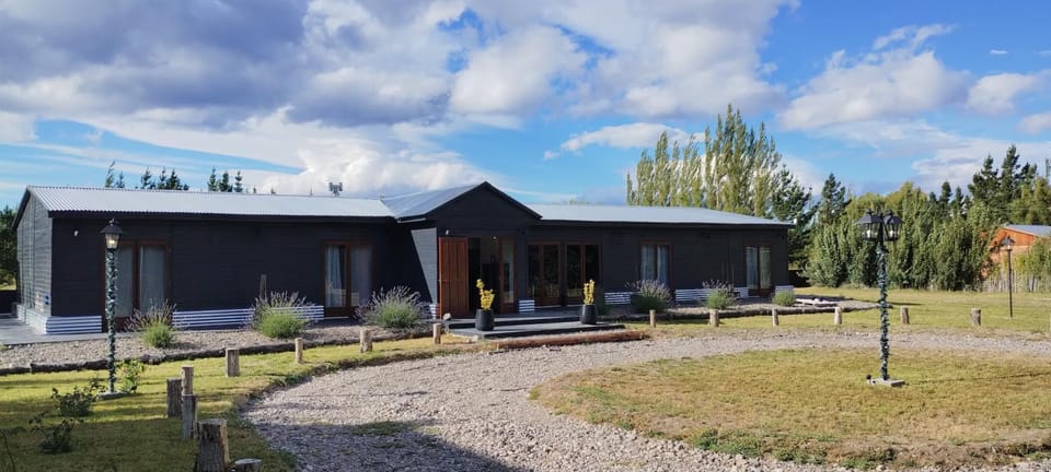 Hostería Ayres del Lago Hotel in Santa Cruz Province