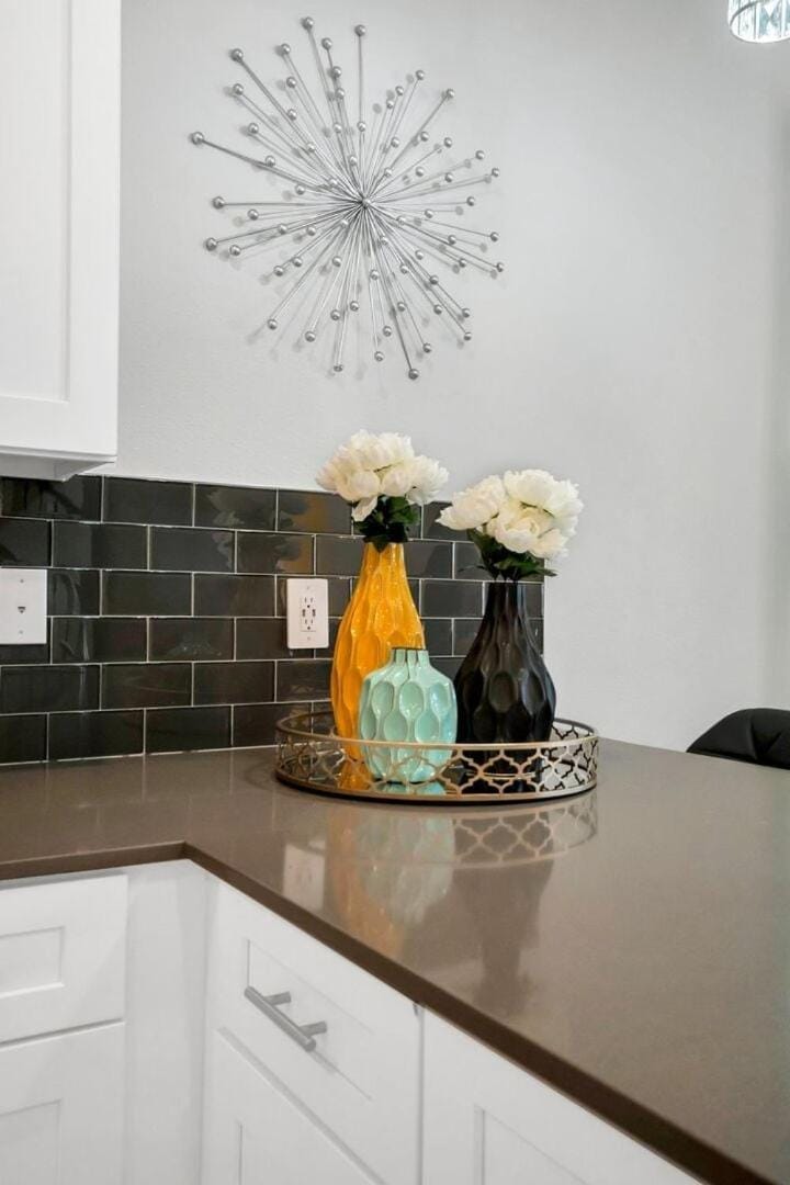 Kitchen or kitchenette, kitchen