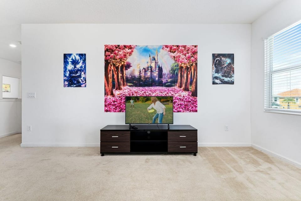 TV and multimedia, Living room, Decorative detail