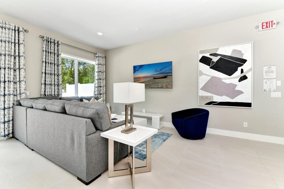TV and multimedia, Living room, Seating area