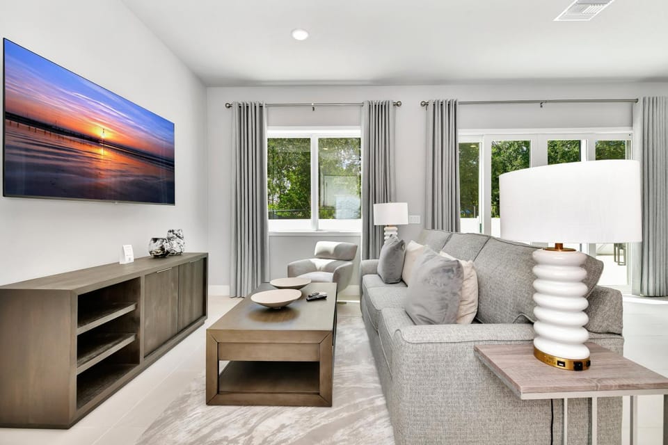 TV and multimedia, Living room, Seating area