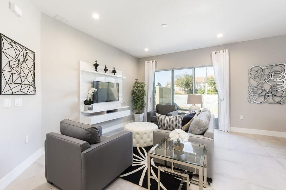 TV and multimedia, Living room, Seating area