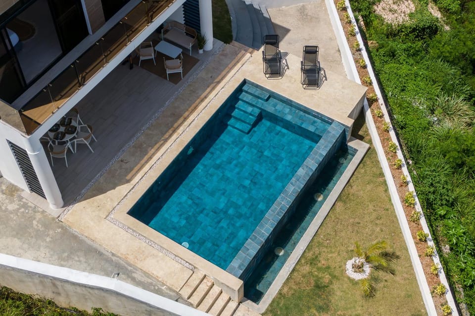 Day, Bird's eye view, Balcony/Terrace, City view, Garden view, Mountain view, Pool view, Sea view, Swimming pool