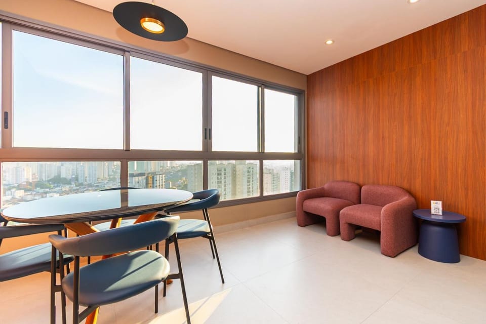 Meeting/conference room