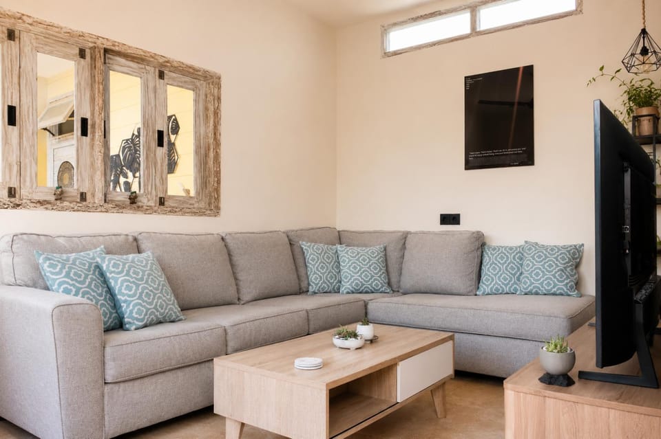 TV and multimedia, Living room