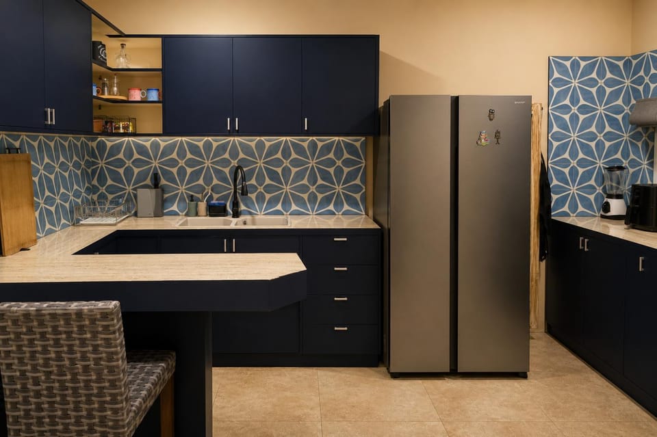 Kitchen or kitchenette, kitchen