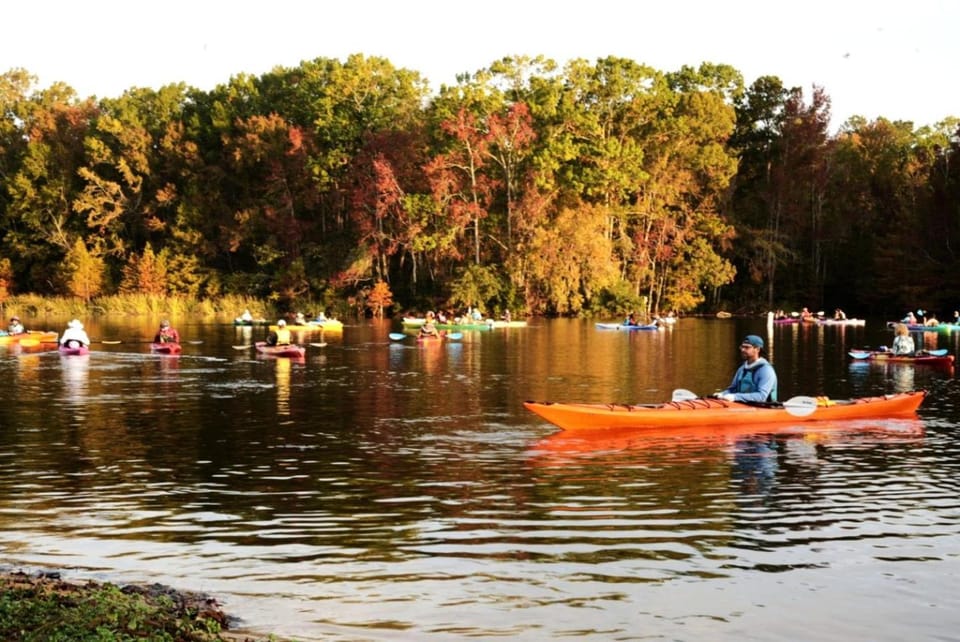 Lakeside Glamping Tent with Kayaks & Spacious Deck in Eutaw Springs, South Carolina Luxury tent in Lake Marion
