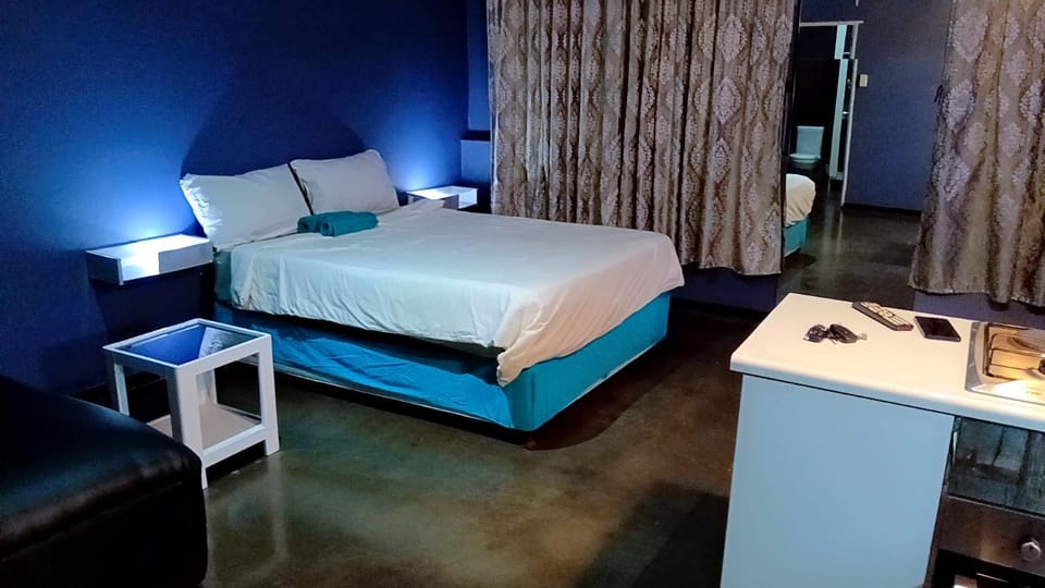 Main street life Apartment in Johannesburg