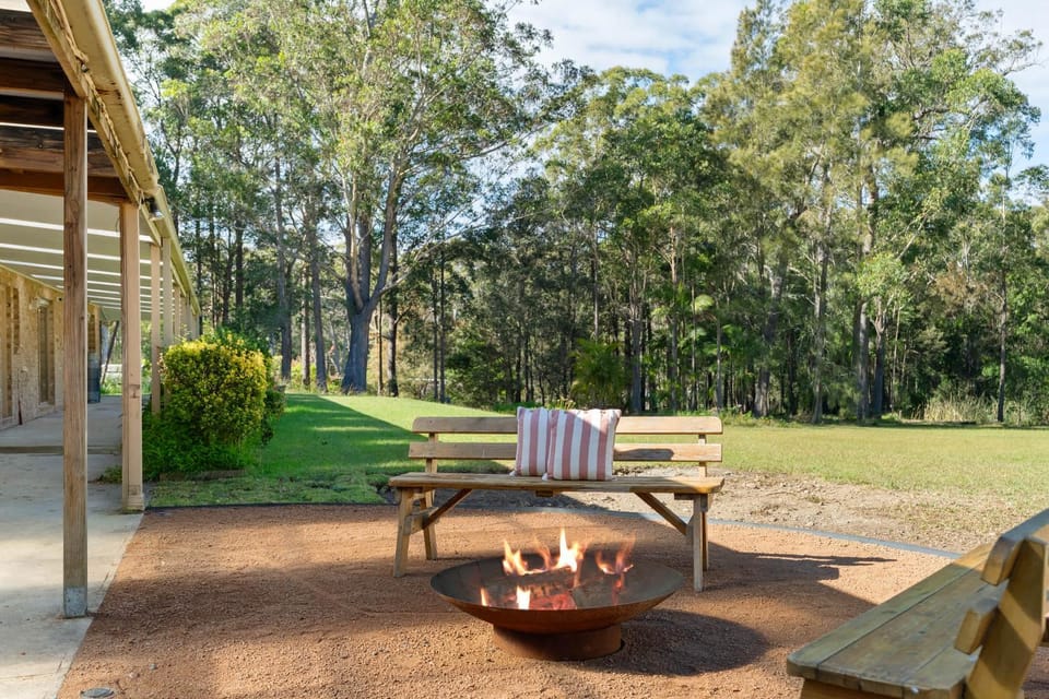 Family Getaway on Farifax House in Woollamia