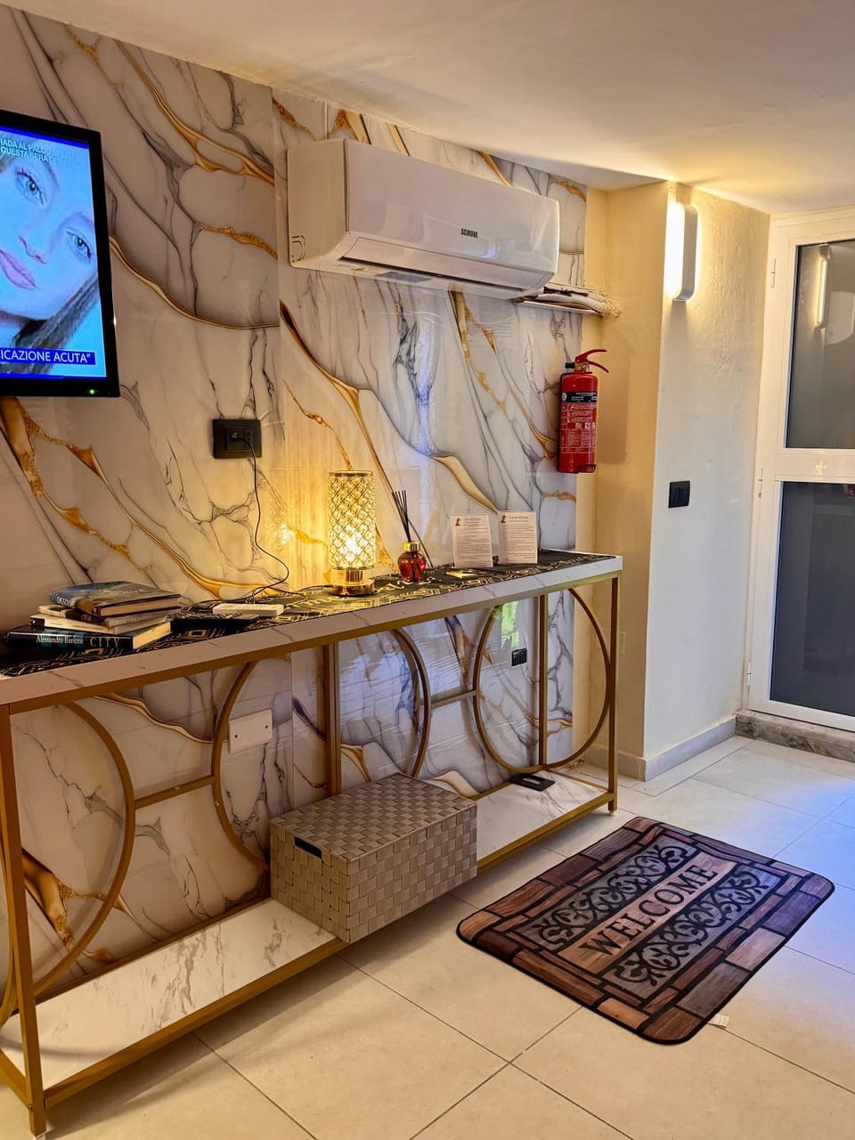 Ermes Deluxe Appartamenti - Sweet Apartment in Pozzuoli